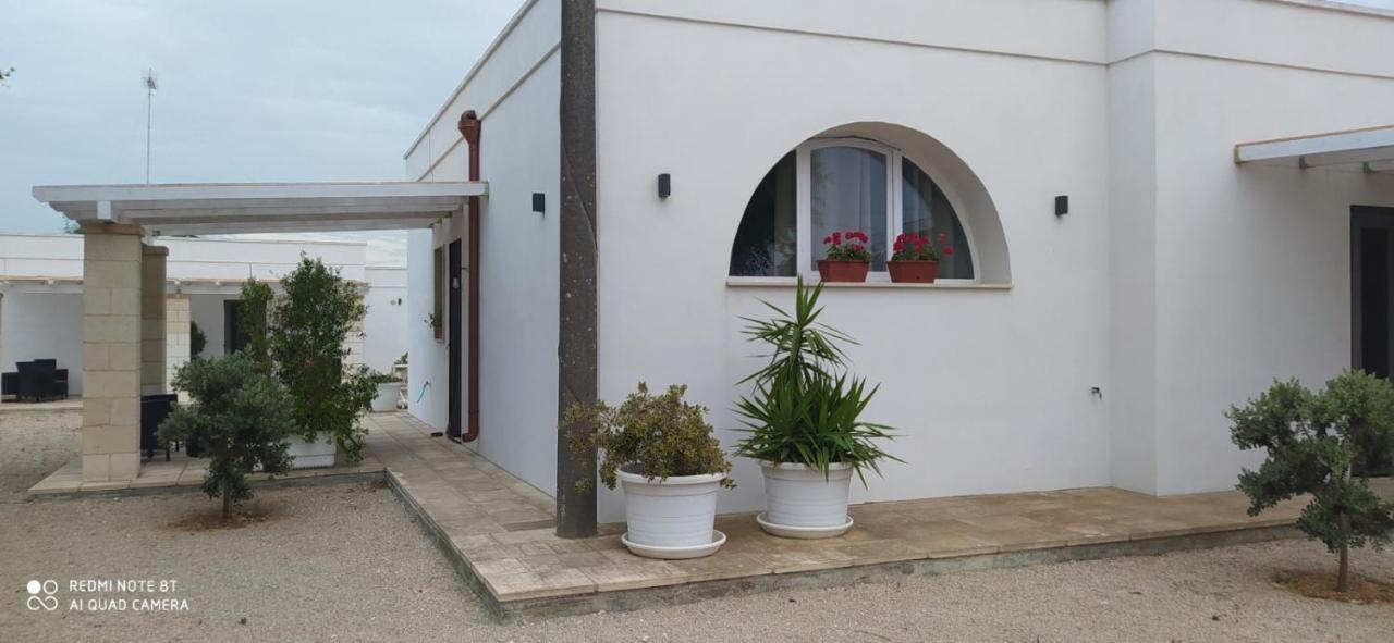 Dimora Monsignore Torre Lapillo Exterior foto