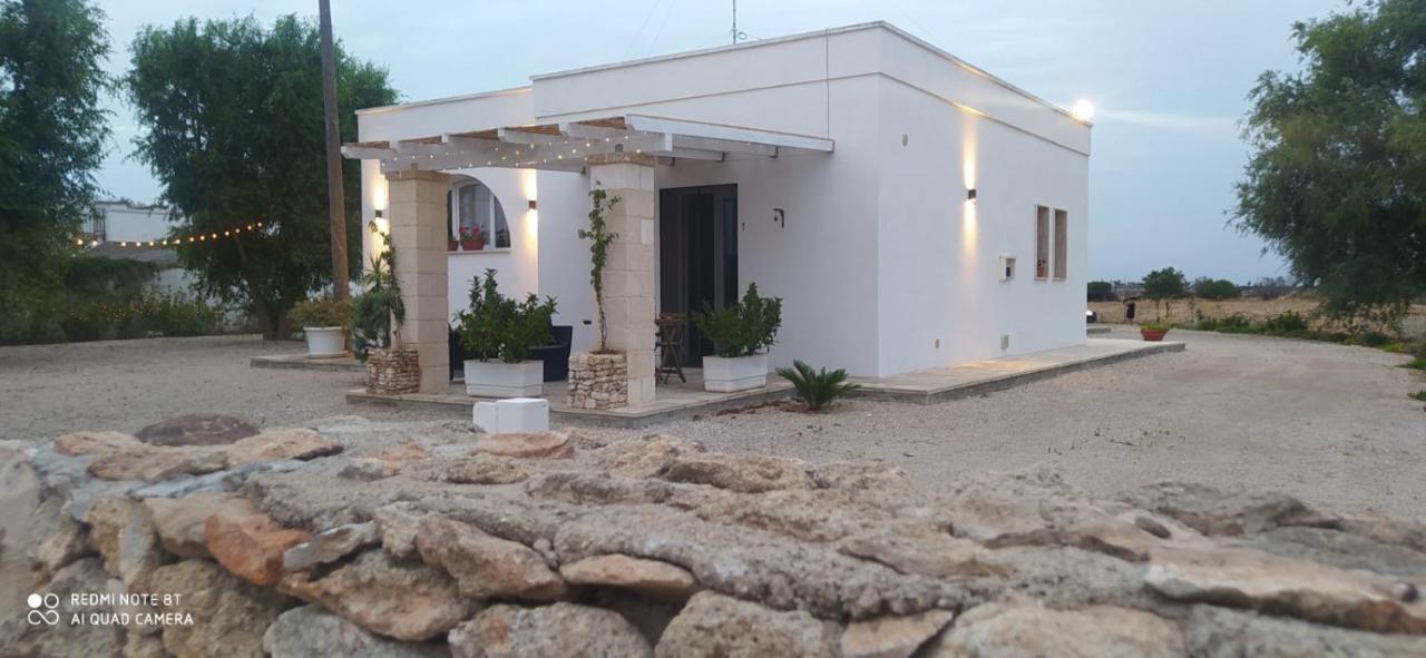 Dimora Monsignore Torre Lapillo Exterior foto